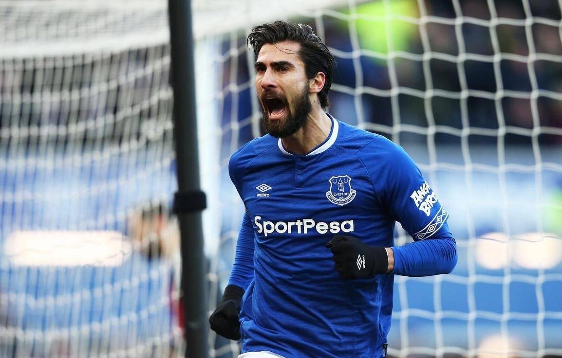 九游体育官网-亚特兰大迎足总杯关键赛；关键时刻主帅复盘；引发热议；资深球员宣示担当(亚特兰大球队厉害吗)